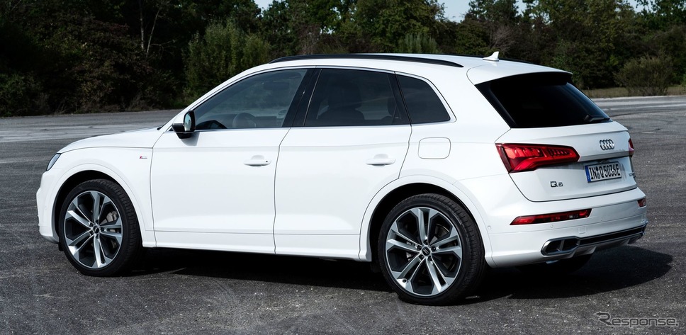アウディ Q5 新型のPHV「Q5 55 TFSI e クワトロ」《photo by Audi》