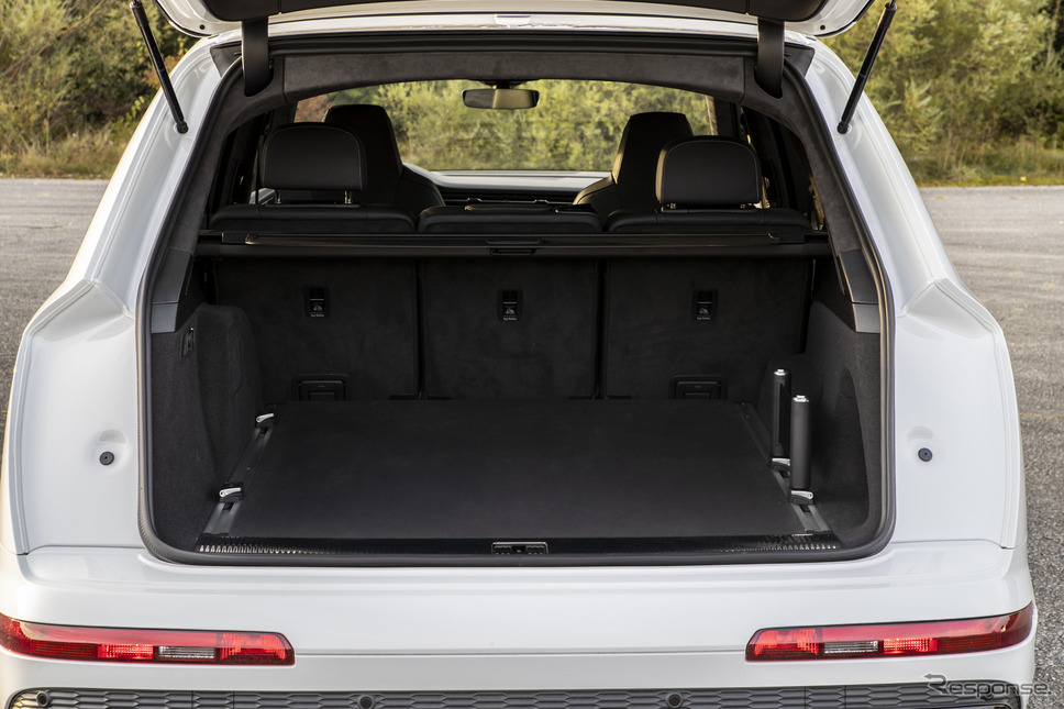 アウディ Q5 新型のPHV「Q5 55 TFSI e クワトロ」《photo by Audi》