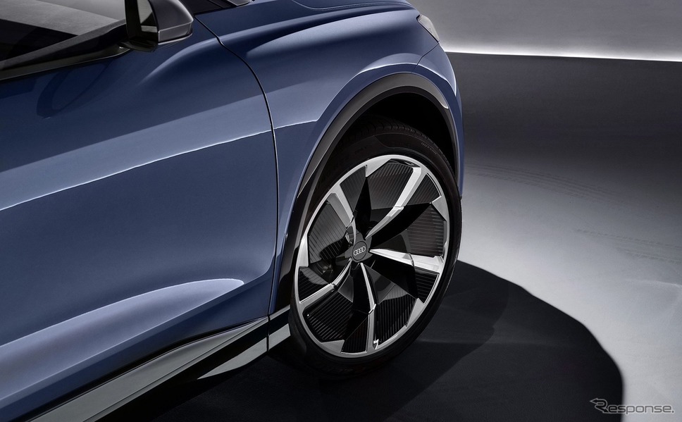 アウディQ4 e-tronコンセプト《photo by Audi》