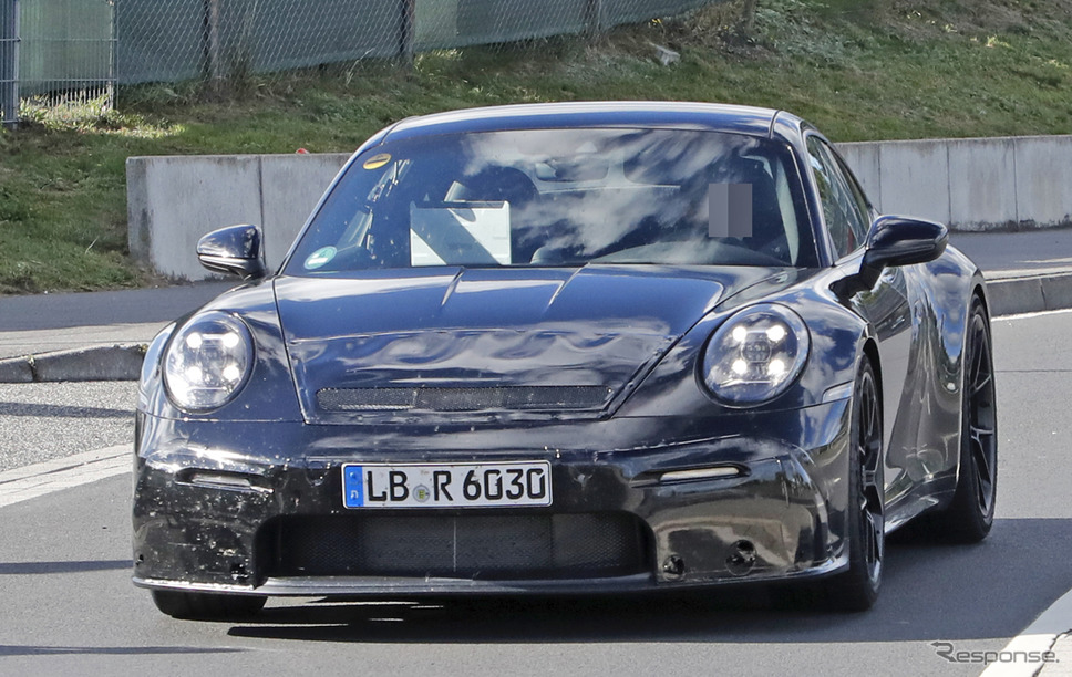 ポルシェ 911 GT3ツーリング 開発車両(スクープ写真)《APOLLO NEWS SERVICE》