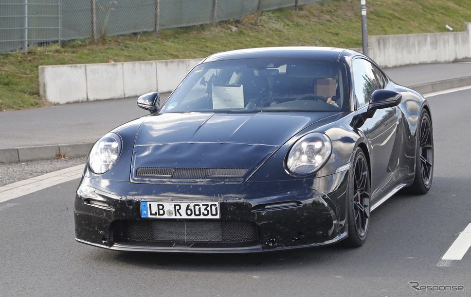 ポルシェ 911 GT3ツーリング 開発車両(スクープ写真)《APOLLO NEWS SERVICE》