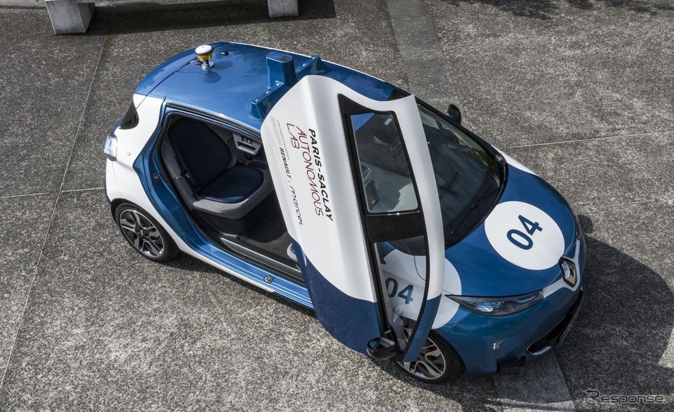 ルノー・ゾエ がベースの自動運転EV《photo by Renault》