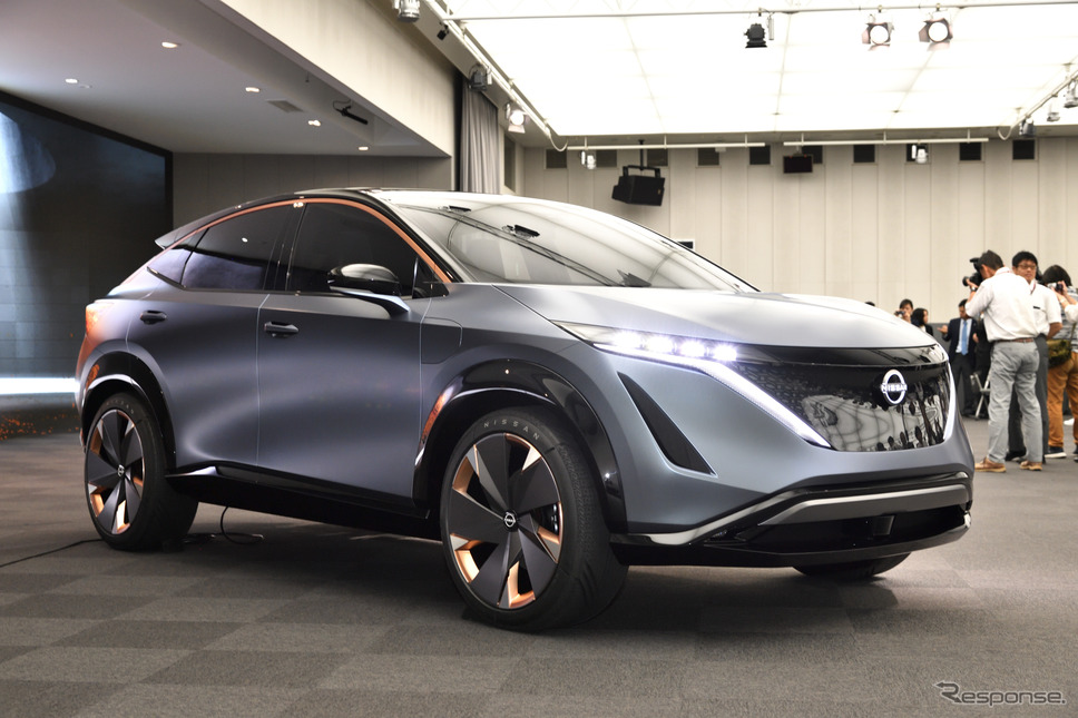 日産アリア・コンセプト(東京モーターショー2019出品車)《撮影 雪岡直樹》