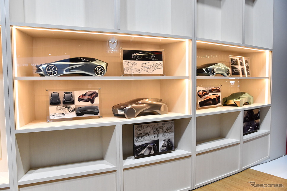 レクサス LF-30 Electrified(東京モーターショー2019)《撮影 野口岳彦》