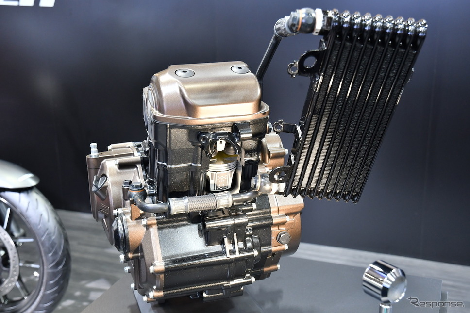スズキ ジクサー SF250(東京モーターショー2019)《撮影 青木タカオ》