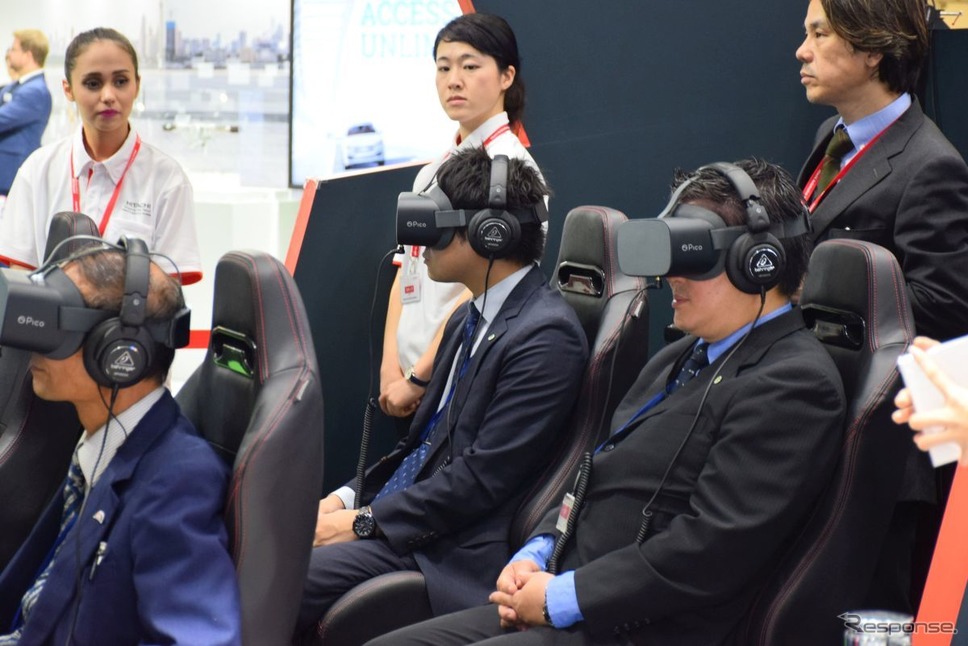 VR視聴中《撮影 中尾真二》