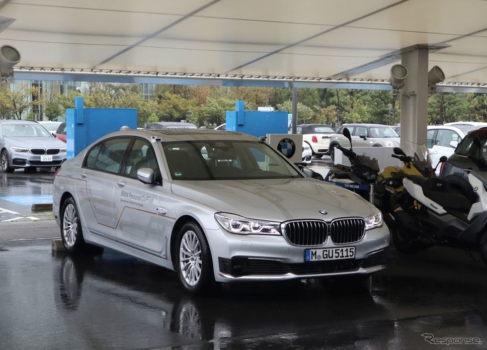 BMWのレベル4自動運転実験車両≪撮影:中尾真二≫