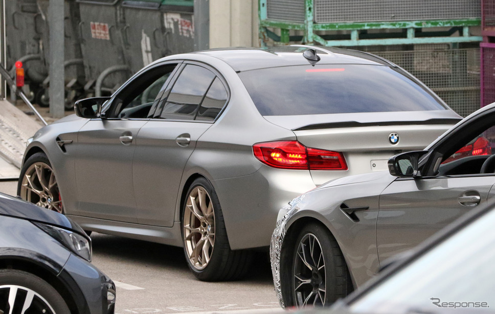BMW M5 CS 市販型 プロトタイプ スクープ写真《APOLLO NEWS SERVICE》