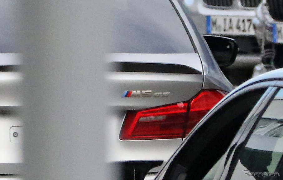 BMW M5 CS 市販型 プロトタイプ スクープ写真《APOLLO NEWS SERVICE》