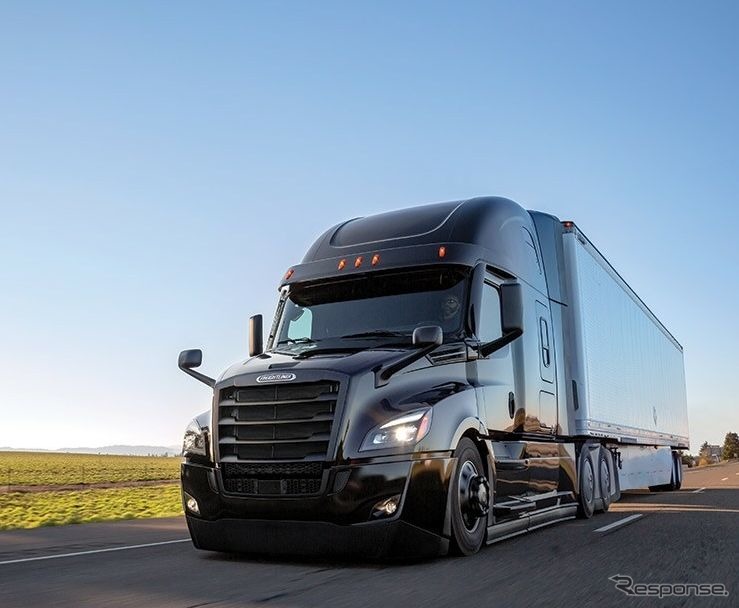 ダイムラーの大型トラック 新世代ディーゼルエンジン搭載へ 北米商用車ショー19 E燃費