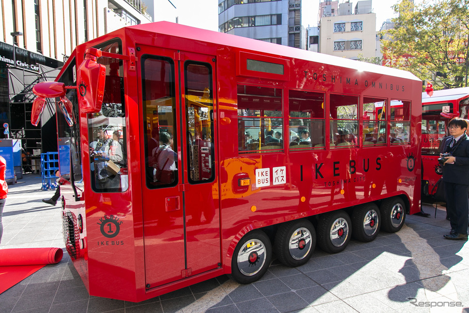 IKEBUS《撮影 二城利月》