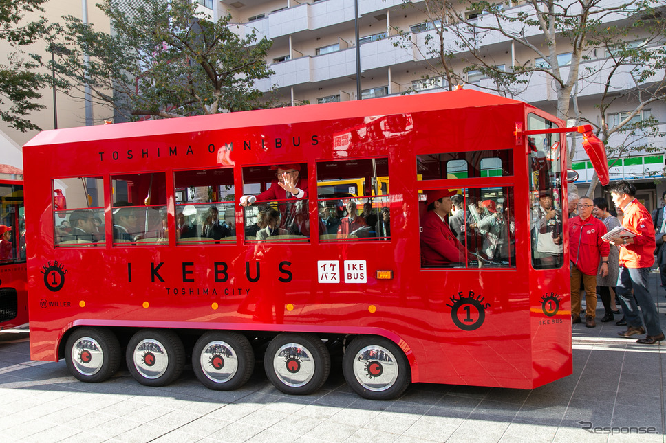 IKEBUS《撮影 二城利月》