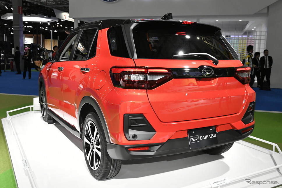 ダイハツの新型コンパクトSUV(東京モーターショー2019)《撮影 雪岡直樹》