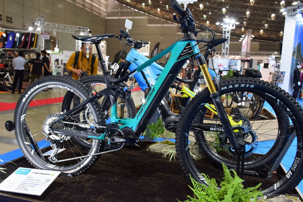 シマノのE-BIKEユニットSTEPSを積んだメリダのフルサスペンションバイク《撮影 釜田康佑》