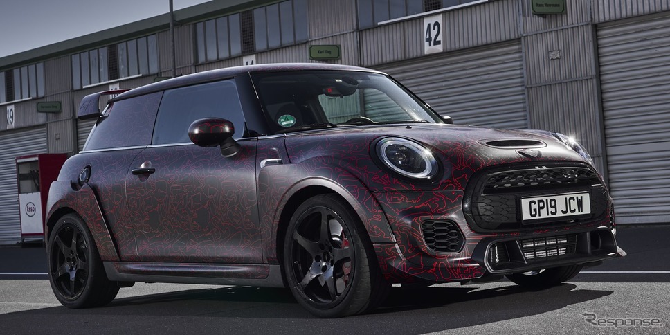 MINI ジョンクーパーワークス GP 新型のプロトタイプ《photo by MINI》