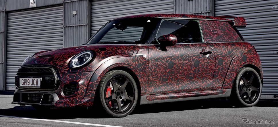 MINI ジョンクーパーワークス GP 新型のプロトタイプ《photo by MINI》