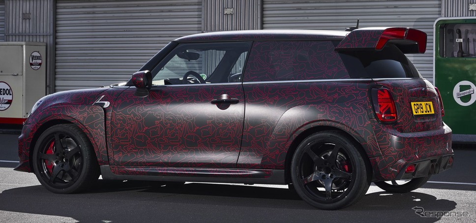 MINI ジョンクーパーワークス GP 新型のプロトタイプ《photo by MINI》
