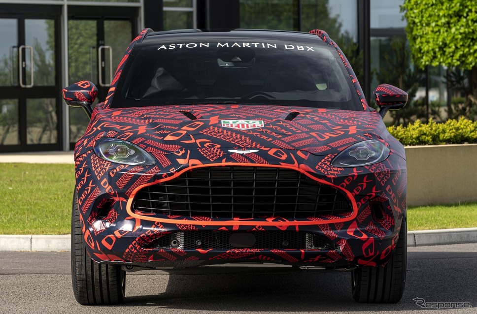 アストンマーティン DBX のプロトタイプ《photo by Aston Martin》