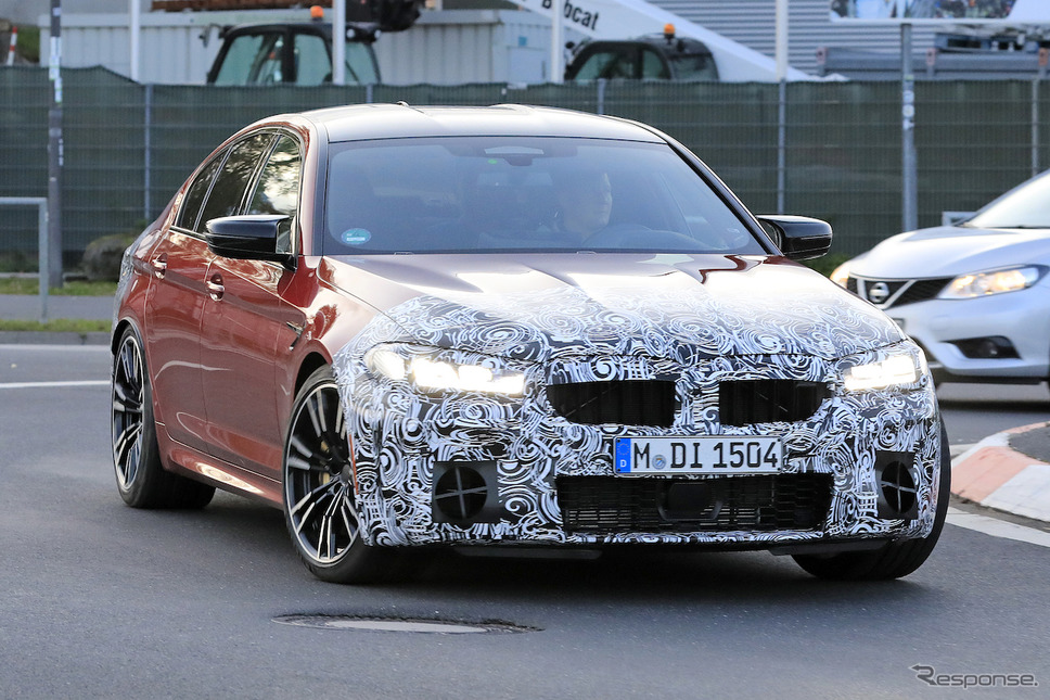 BMW M5セダン 改良新型 スクープ写真《APOLLO NEWS SERVICE》