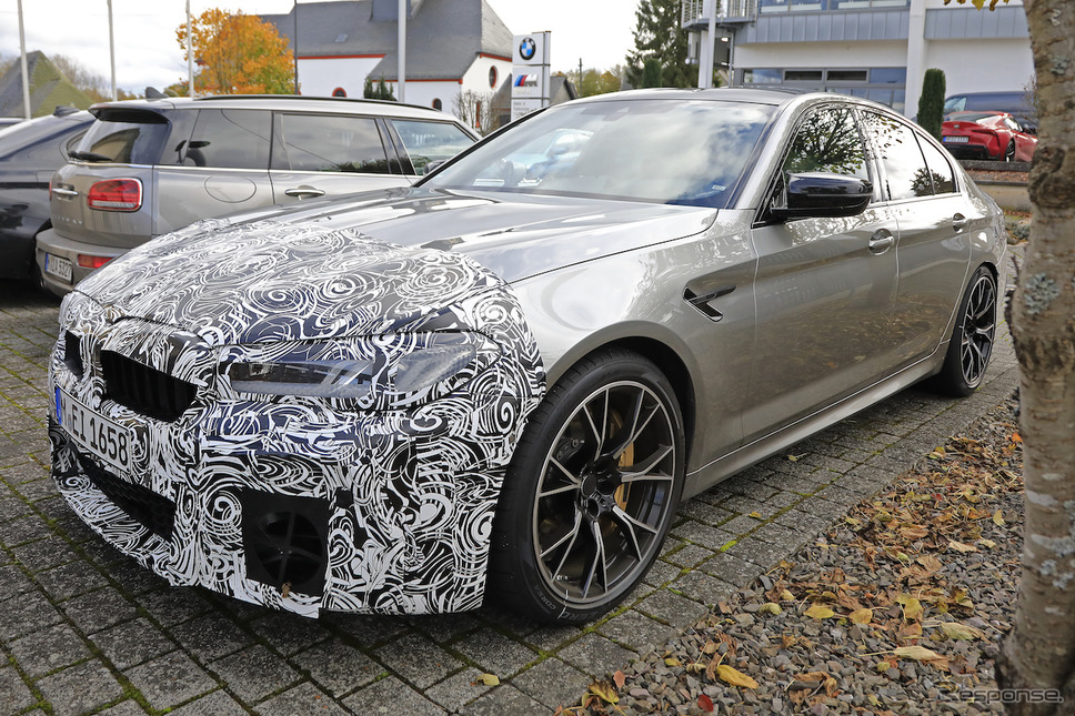 BMW M5セダン 改良新型 スクープ写真《APOLLO NEWS SERVICE》