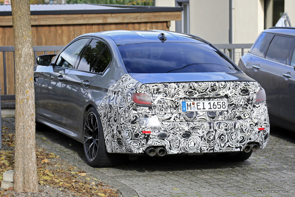 BMW M5セダン 改良新型 スクープ写真《APOLLO NEWS SERVICE》