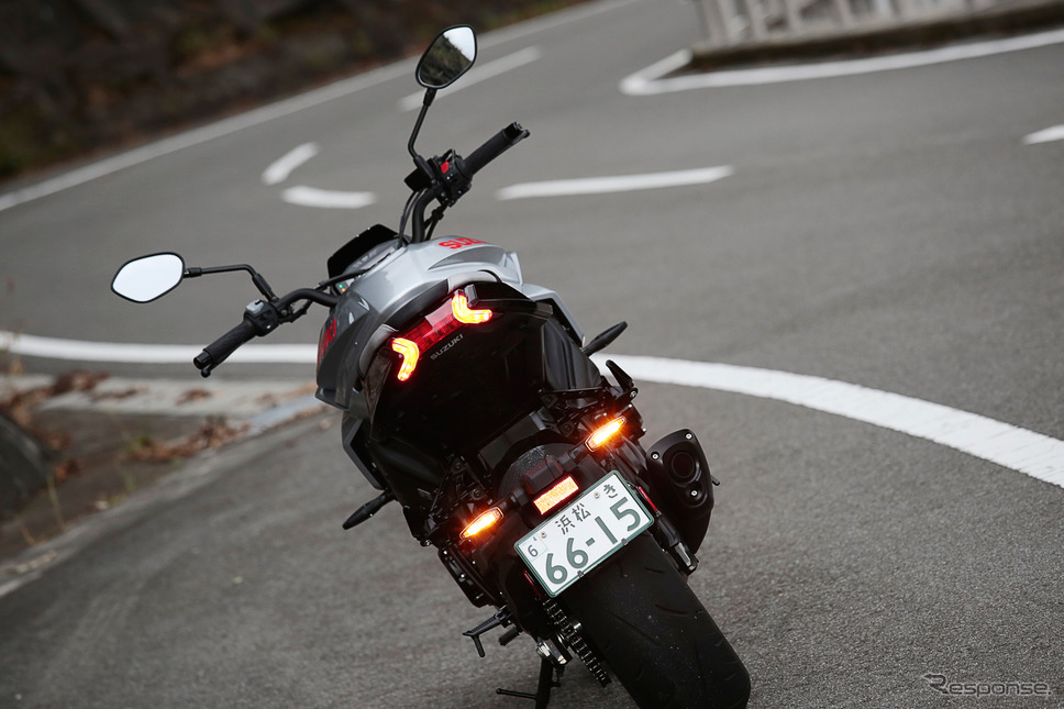 スズキ カタナ 新型《撮影 ダン・アオキ》