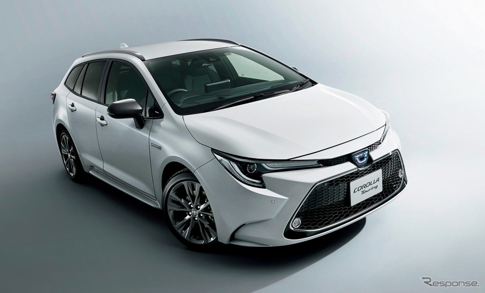 トヨタ・カローラツーリング・ハイブリッド W×B《画像:トヨタ自動車》