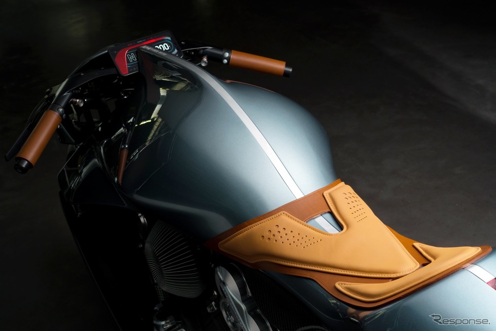アストンマーティン AMB 001《photo by Aston Martin》