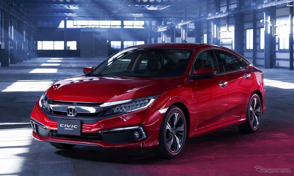 ホンダ・シビック改良新型《画像:本田技研工業》