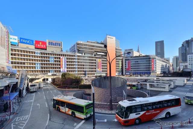 新宿駅西口《写真AC》