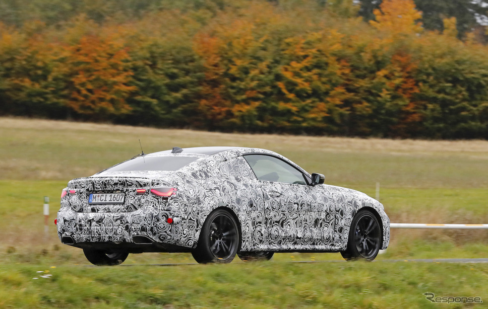 BMW 4シリーズクーペ 次期型プロトタイプ(スクープ写真)《APOLLO NEWS SERVICE》