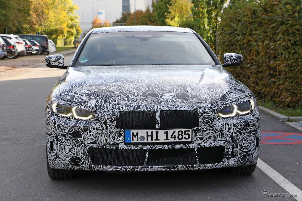 BMW 4シリーズクーペ 次期型プロトタイプ(スクープ写真)《APOLLO NEWS SERVICE》