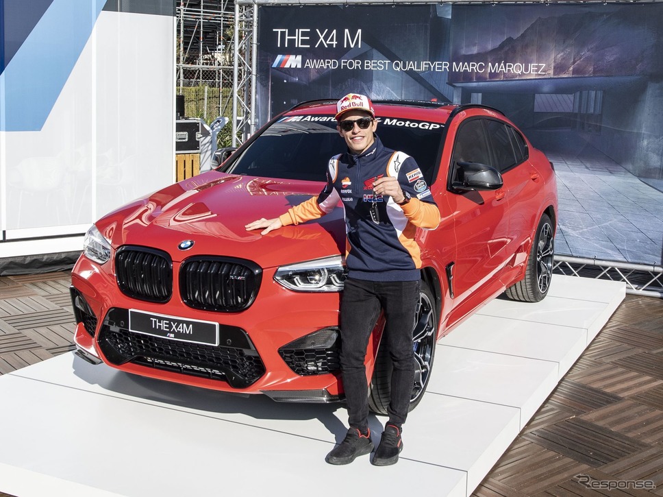 マルク・マルケス選手とBMW X4M コンペティション《photo by BMW》