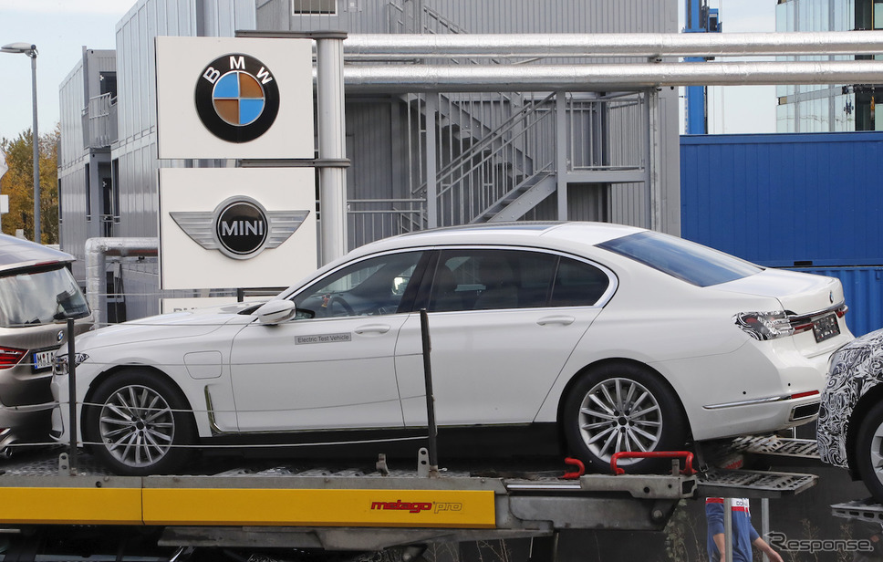 BMW 7シリーズEV（i7）開発車両スクープ写真《APOLLO NEWS SERVICE》