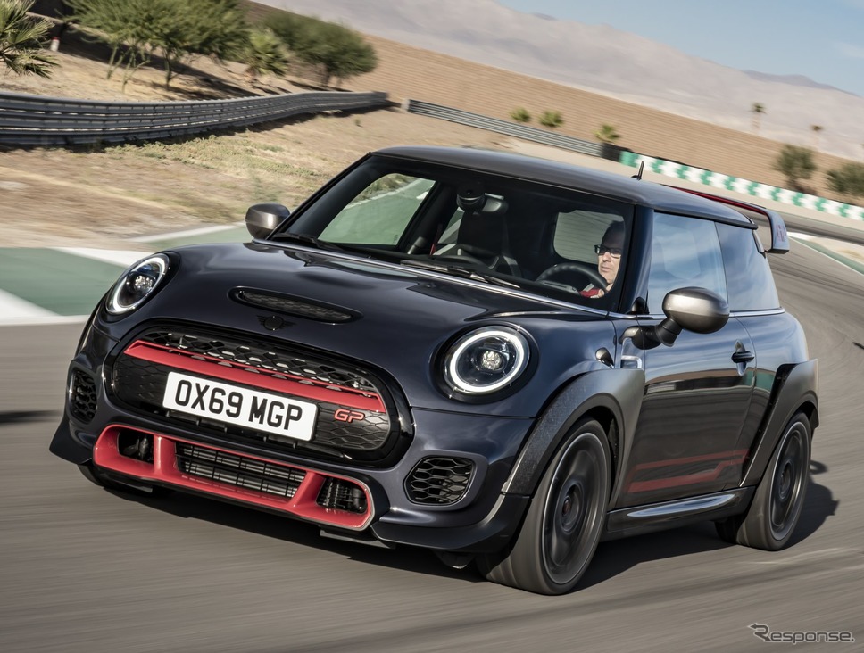 MINI ジョンクーパーワークス(JCW)GP 新型《photo by MINI》