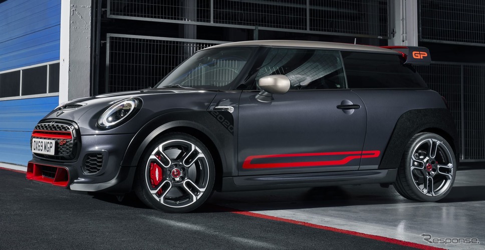 MINI ジョンクーパーワークス(JCW)GP 新型《photo by MINI》
