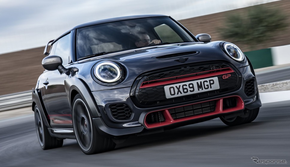 MINI ジョンクーパーワークス(JCW)GP 新型《photo by MINI》