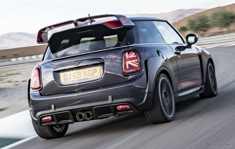MINI ジョンクーパーワークス(JCW)GP 新型《photo by MINI》