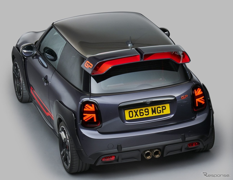 MINI ジョンクーパーワークス(JCW)GP 新型《photo by MINI》