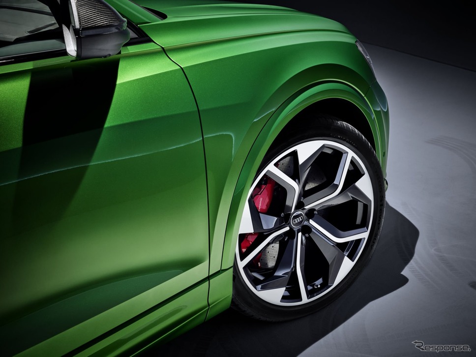アウディ RS Q8《photo by Audi》
