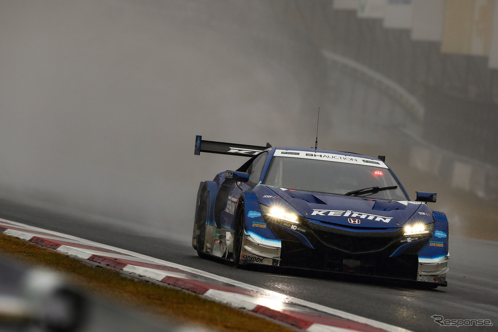 #17 ホンダNSX(塚越広大)《撮影 益田和久》