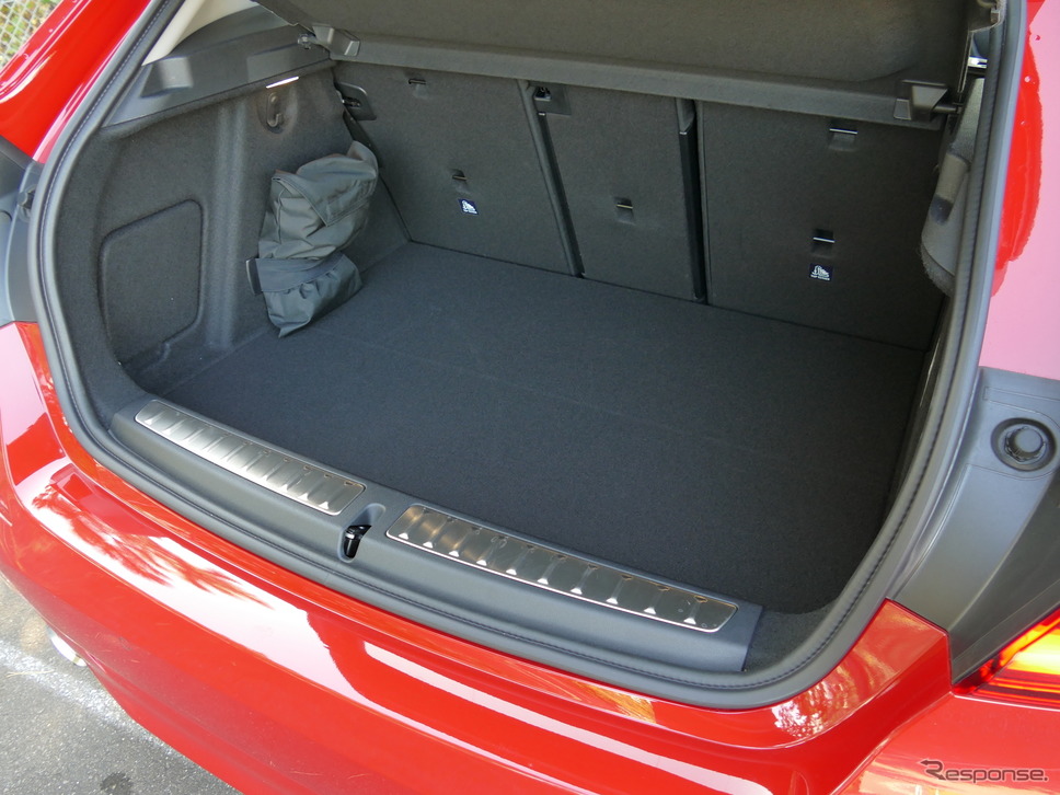 BMW 1シリーズ 新型(118i Play)《撮影 島崎七生人》