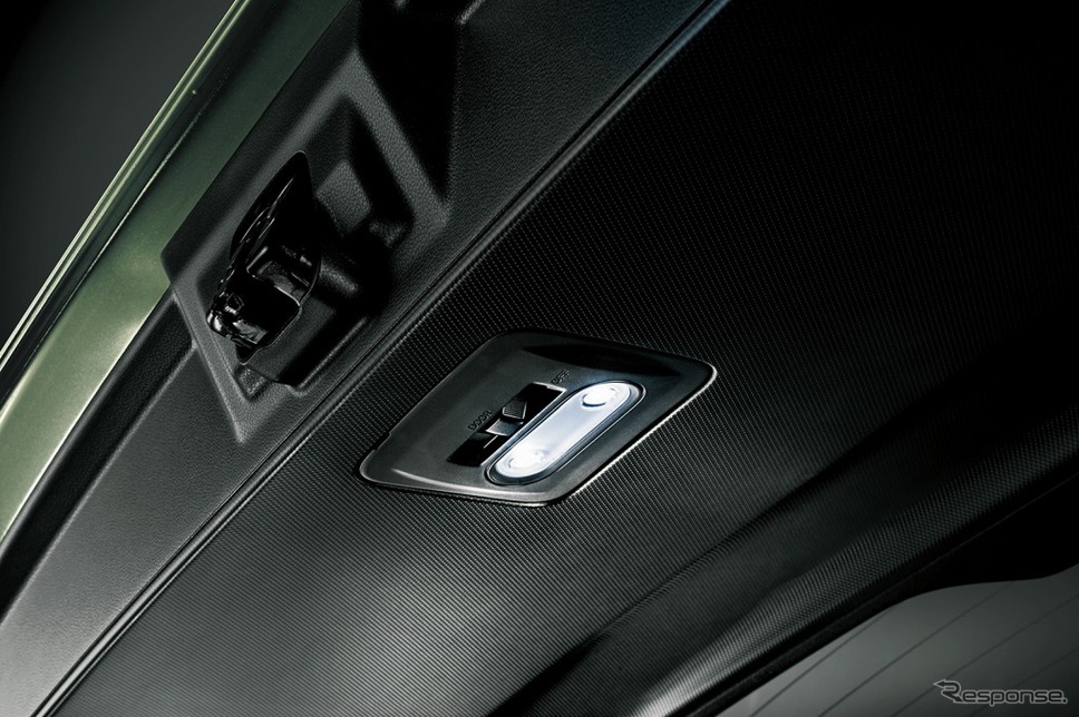 特別装備　LEDリヤゲートランプ《画像：SUBARU》