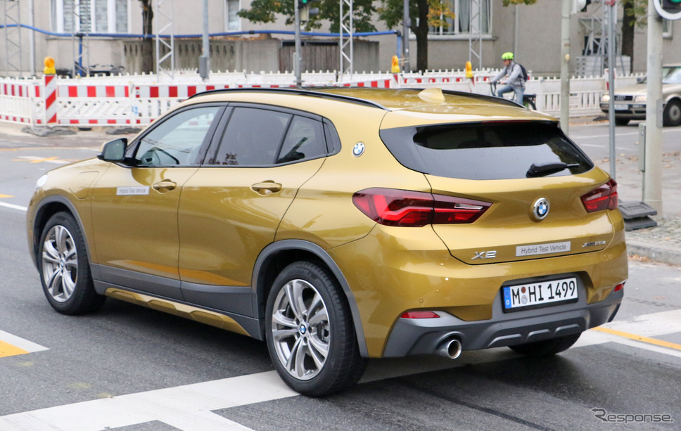 BMW X2 xDrive 25e 開発車両スクープ写真《APOLLO NEWS SERVICE》