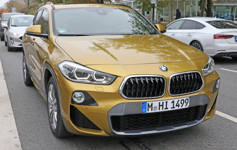BMW X2 xDrive 25e 開発車両スクープ写真《APOLLO NEWS SERVICE》