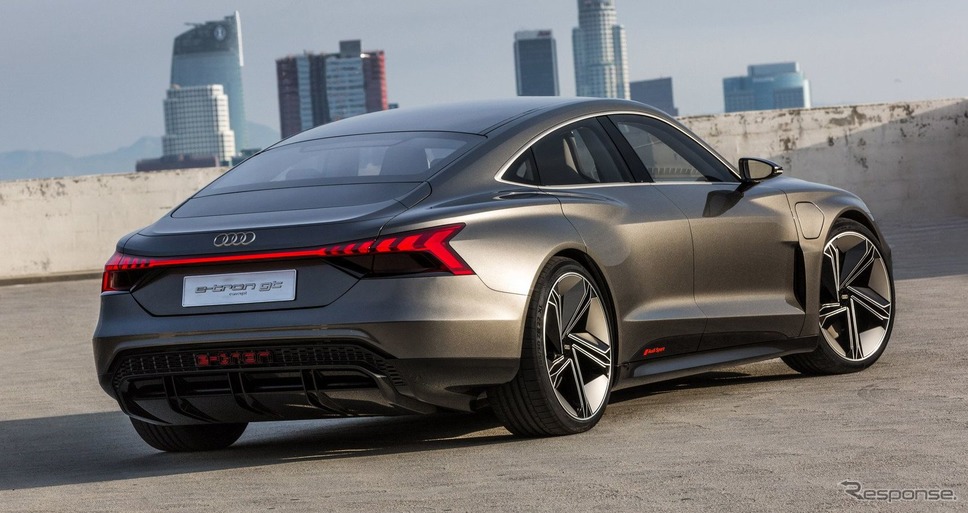アウディ e-tron GT コンセプト《photo by Audi》