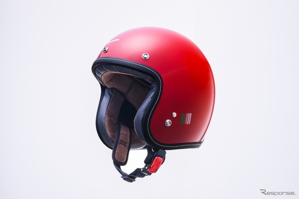 ベスパ純正ヘルメット 単色モデル（レッド）《画像：ピアッジオグループジャパン》
