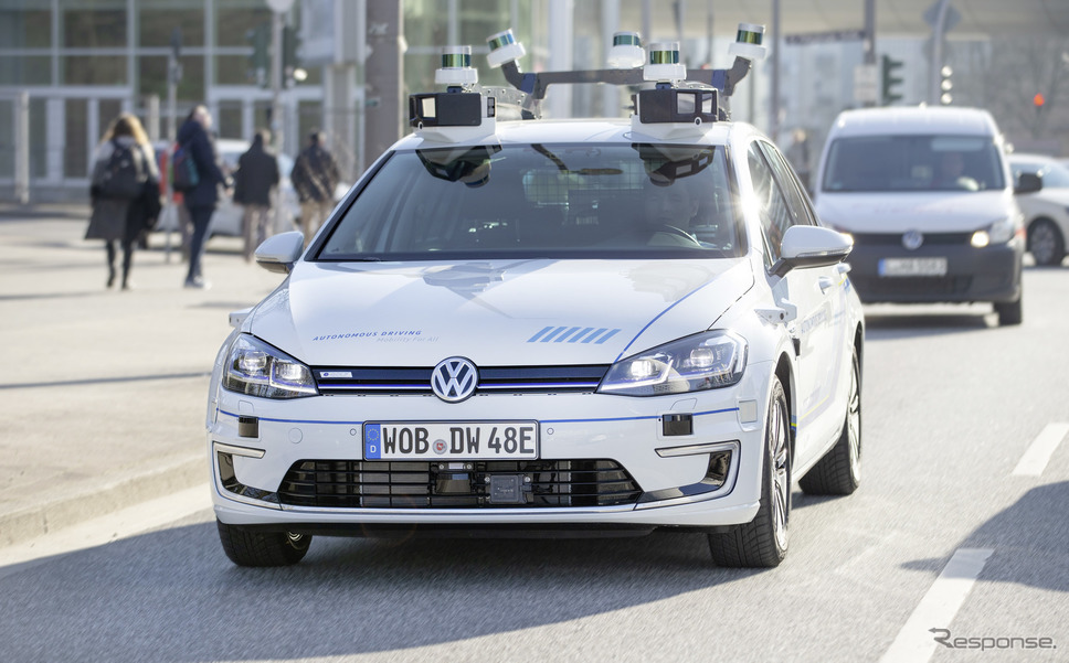 フォルクスワーゲンは自動運転「レベル4」の公道テストをおこなっている(参考画像)《photo by Volkswagen》