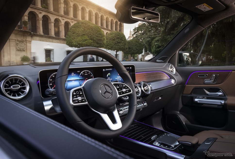 メルセデスベンツ GLB《photo by Mercedes-Benz》
