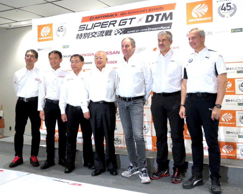 両シリーズの代表や5メーカーのモータースポーツ首脳が富士で一堂に会した(右から2人目がアウディのガス氏)。《撮影 遠藤俊幸》